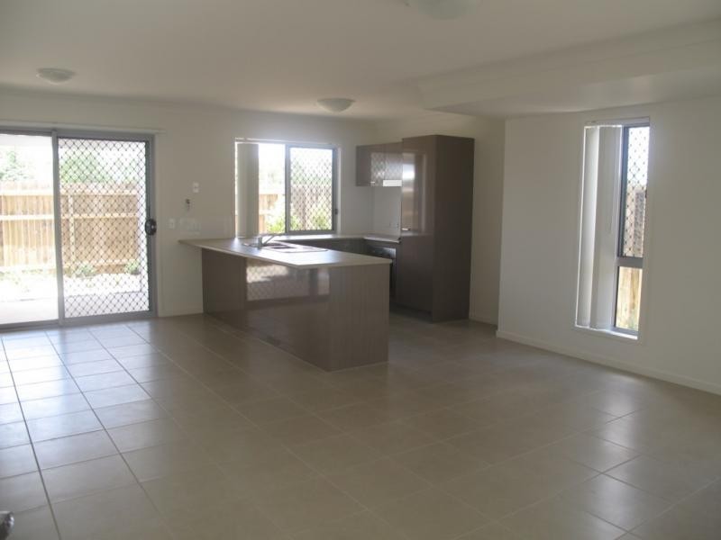 8/10 David Street, Burpengary QLD 4505