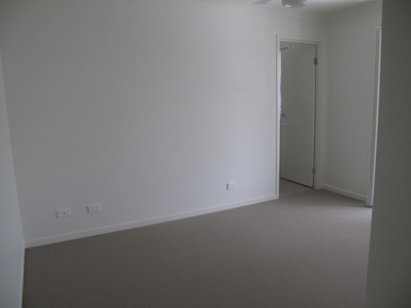 8/10 David Street, Burpengary QLD 4505