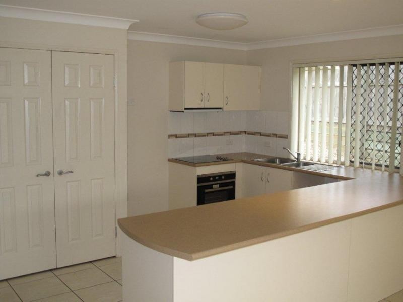 4 Lennon Boulevard, Narangba QLD 4504