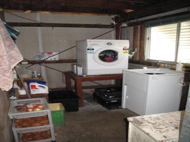 8 Mark Street, Morayfield QLD 4506