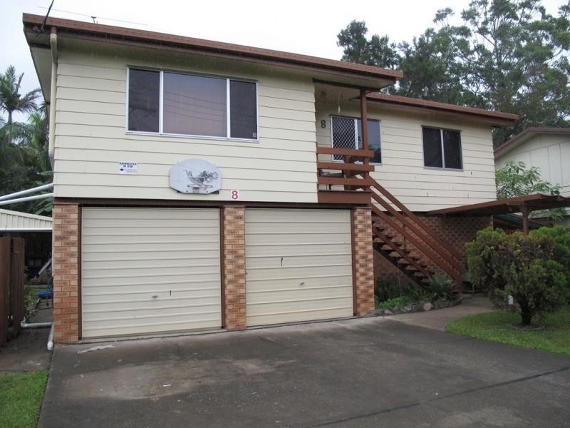 8 Mark Street, Morayfield QLD 4506