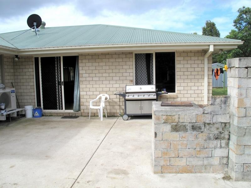 27 Creswick Court, Caboolture QLD 4510