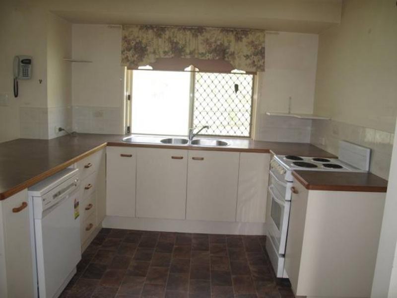 18 Parkridge Avenue, Upper Caboolture QLD 4510