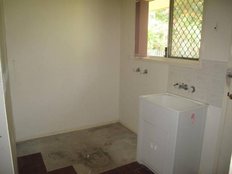 18 Parkridge Avenue, Upper Caboolture QLD 4510