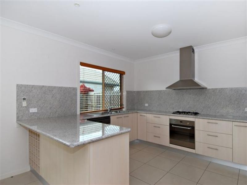 33 St Columbans Court, Caboolture QLD 4510