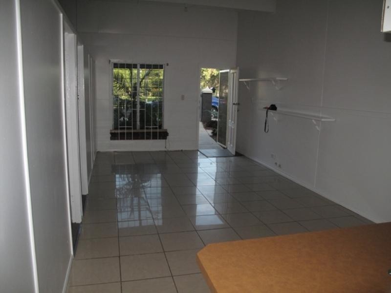 6 Moreton Terrace, Beachmere QLD 4510
