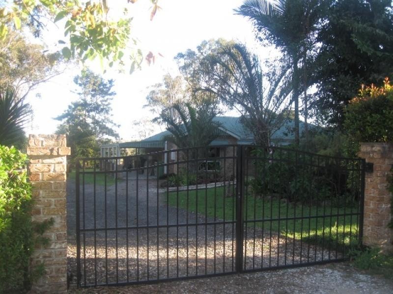 667 Bestmann Road, Ningi QLD 4511
