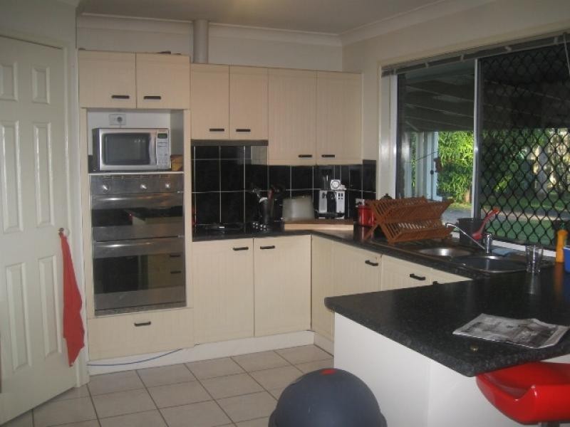 667 Bestmann Road, Ningi QLD 4511