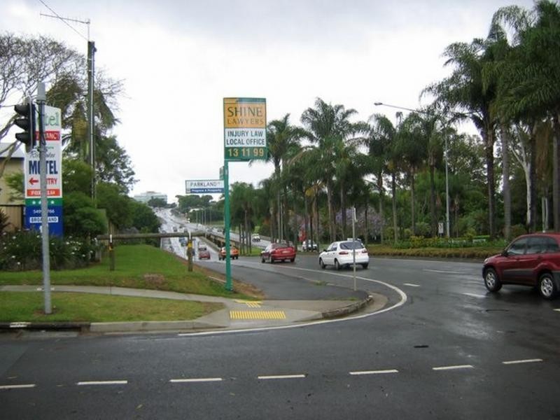 2 Parkland Crescent, Caboolture South QLD 4510