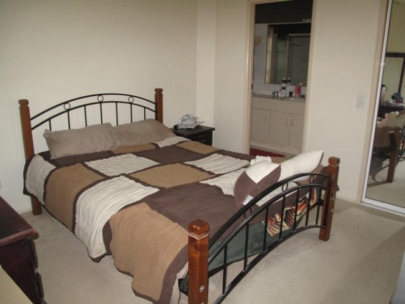 18  Kestrel Court, Morayfield QLD 4506