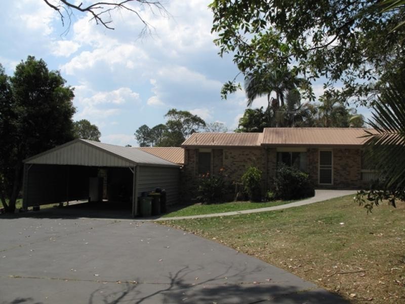 18  Kestrel Court, Morayfield QLD 4506