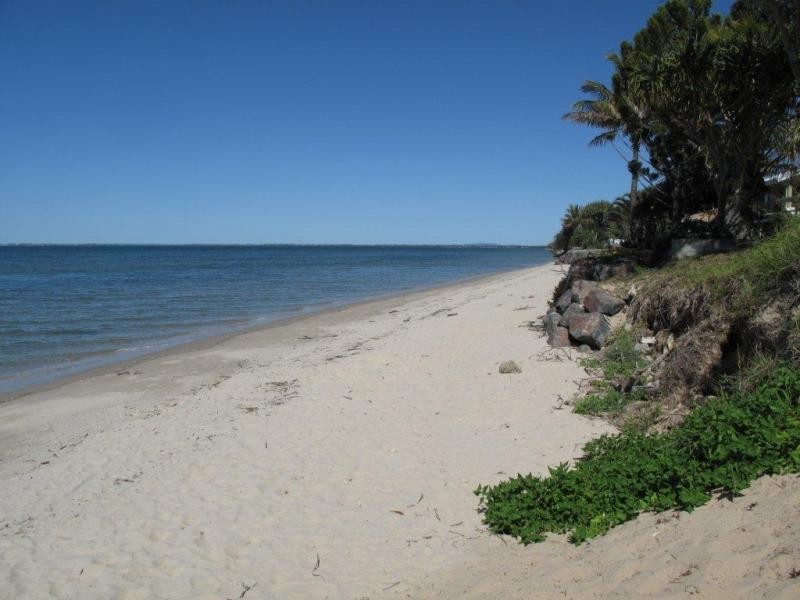 3/877  Beachmere Road, Beachmere QLD 4510