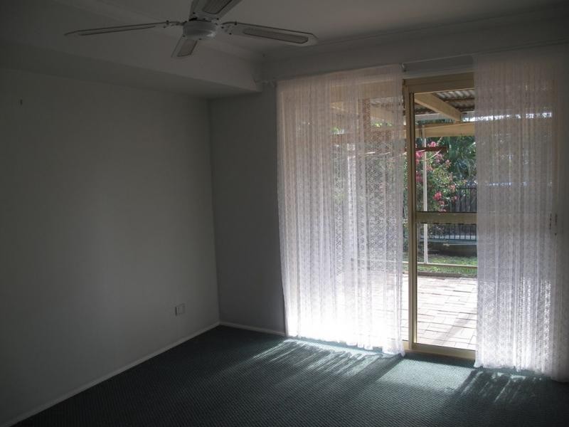 16 Gardenvale Road, Morayfield QLD 4506