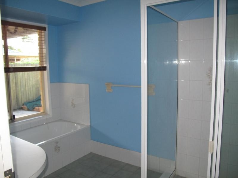 16 Gardenvale Road, Morayfield QLD 4506