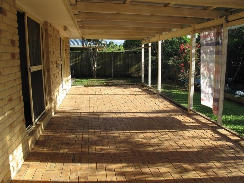 16 Gardenvale Road, Morayfield QLD 4506