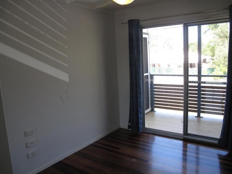 1/27  Henderson Road, Burpengary QLD 4505