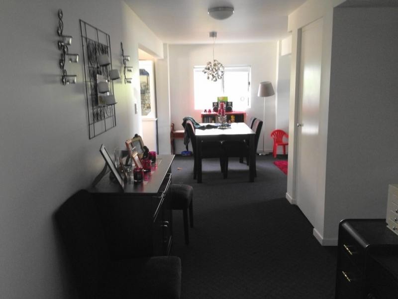 2/27 Henderson Road, Burpengary QLD 4505