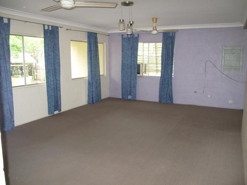 118 Station Road, Burpengary QLD 4505