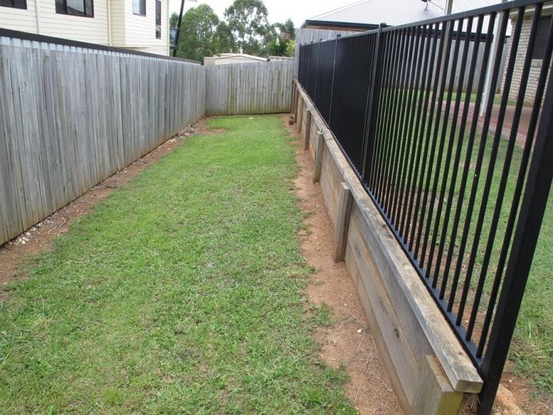 4 Lennon Boulevard, Narangba QLD 4504