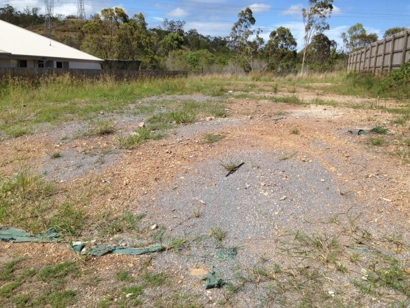 Kirkwood QLD 4680