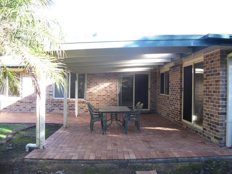 1 Parkwood Place, Bellmere QLD 4510