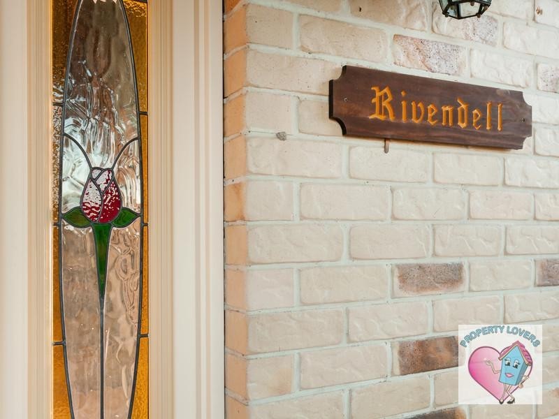 13 Parkwood Place, Bellmere QLD 4510