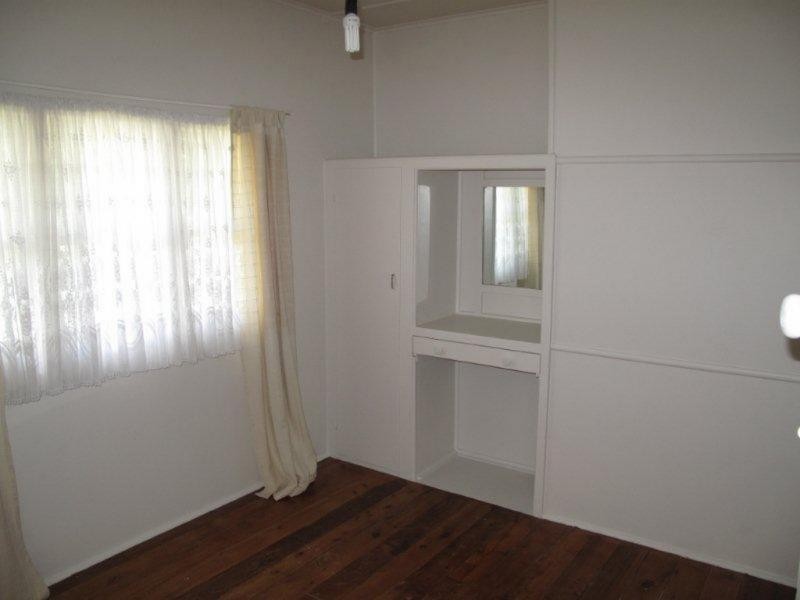 3/877 Beachmere Road, Beachmere QLD 4510