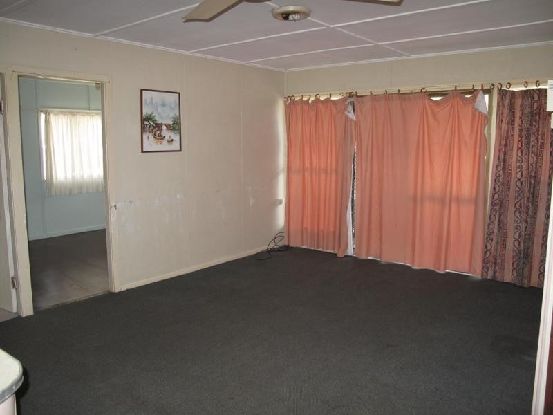 24 Dennis Street, Caboolture QLD 4510