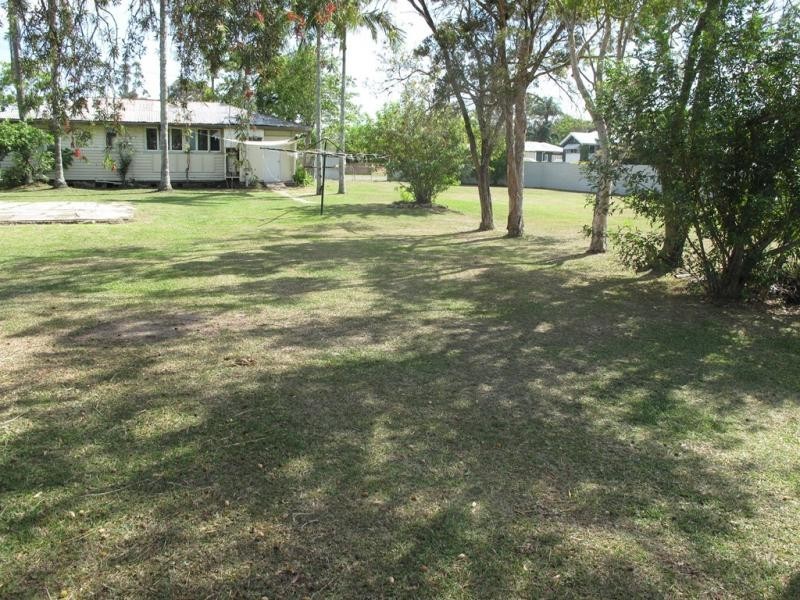 24 Dennis Street, Caboolture QLD 4510