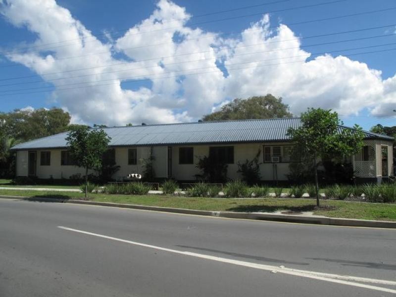 2/877 Beachmere Road, Beachmere QLD 4510