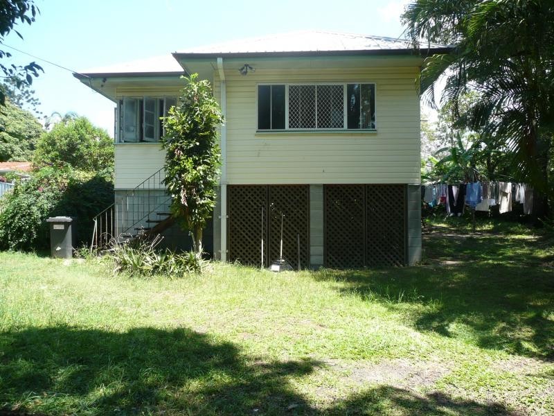 308 Preston Road, Wynnum West QLD 4178