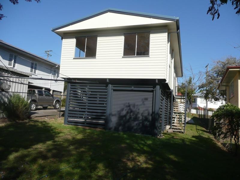47 Curve Avenue, Wynnum QLD 4178