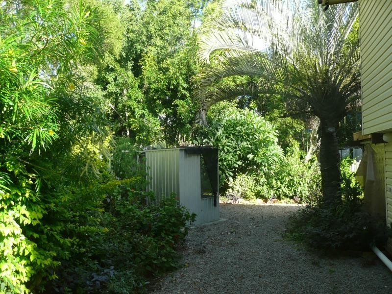2 Boambillee Street, Thorneside QLD 4158
