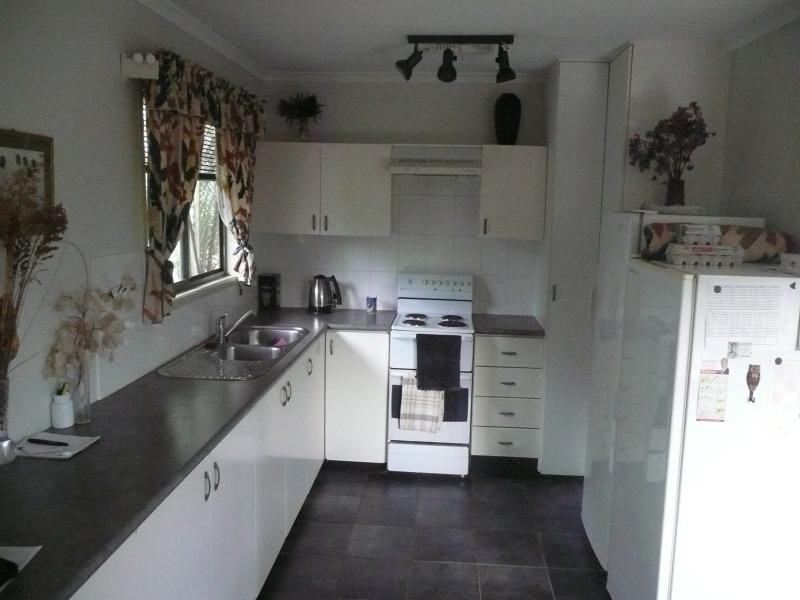 4 Boambillee Street, Thorneside QLD 4158