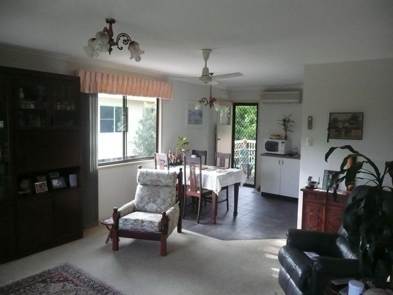 4 Boambillee Street, Thorneside QLD 4158