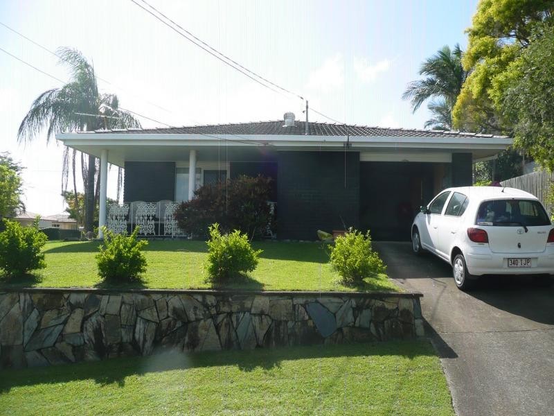 1 Nemarra Street, Wynnum QLD 4178