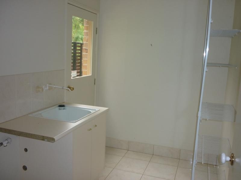 6 Earle Court, Tallai QLD 4213
