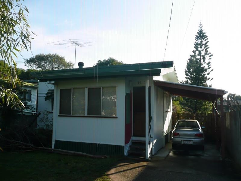 14 Lithgow Street, Wynnum QLD 4178