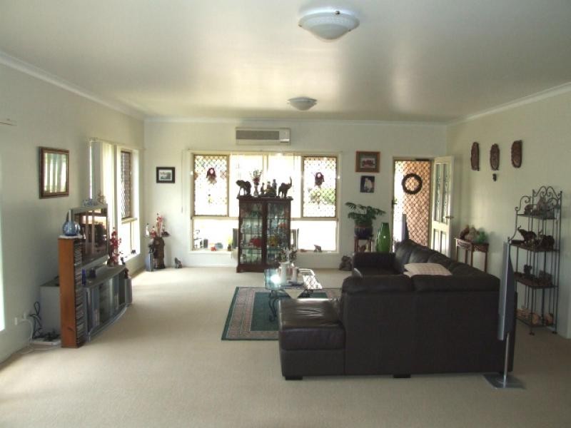 1/15 Old Wondai Road, Wondai QLD 4606