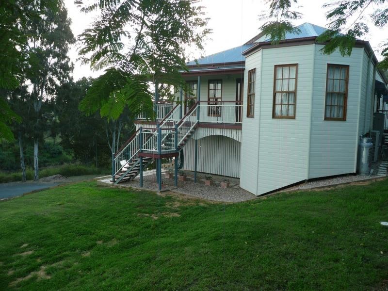 2 Boundary Street, Ipswich QLD 4305