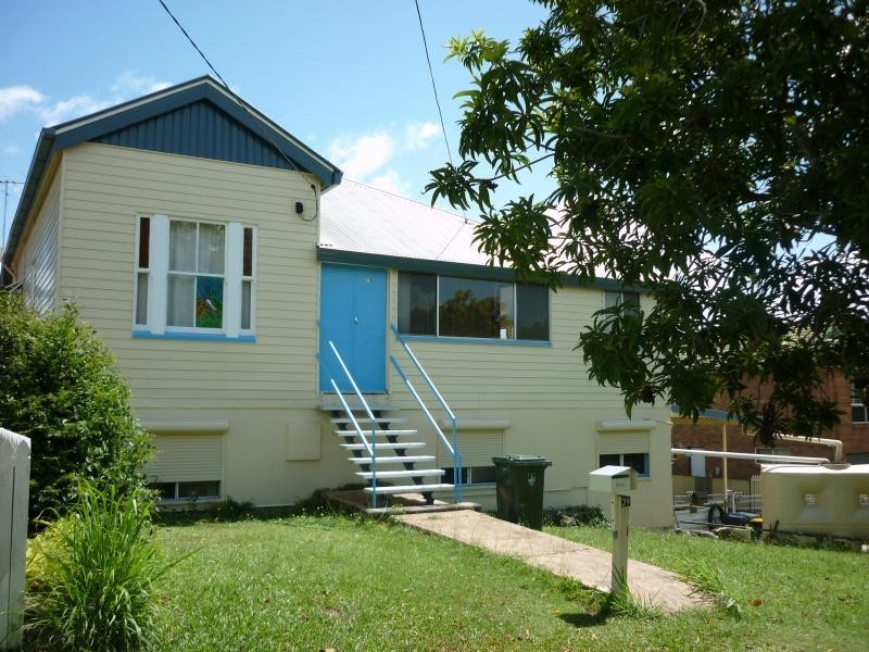 39 Adam Street, Wynnum QLD 4178