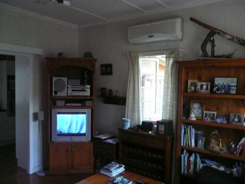 250 Whites Rd, Lota QLD 4179