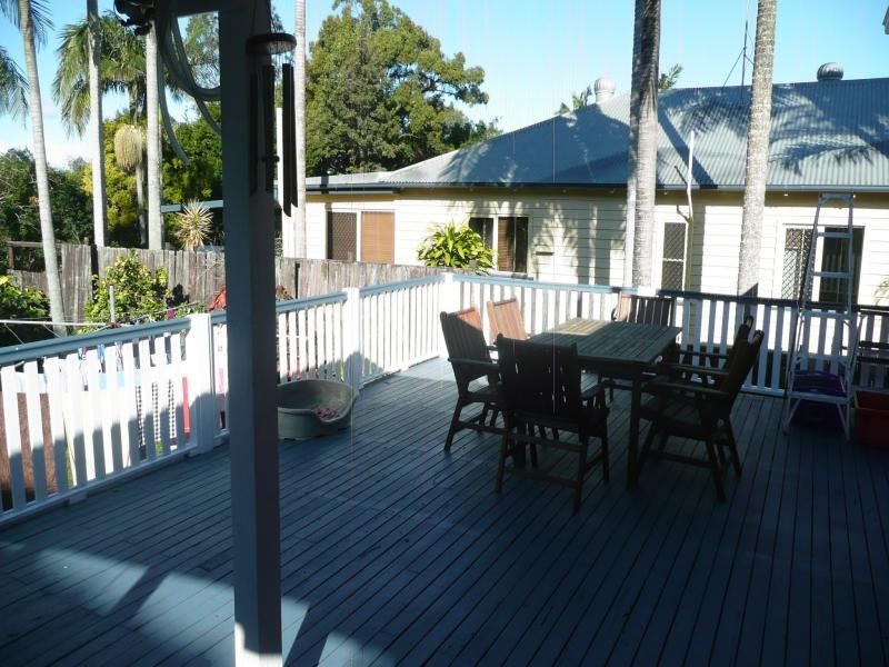 250 Whites Rd, Lota QLD 4179