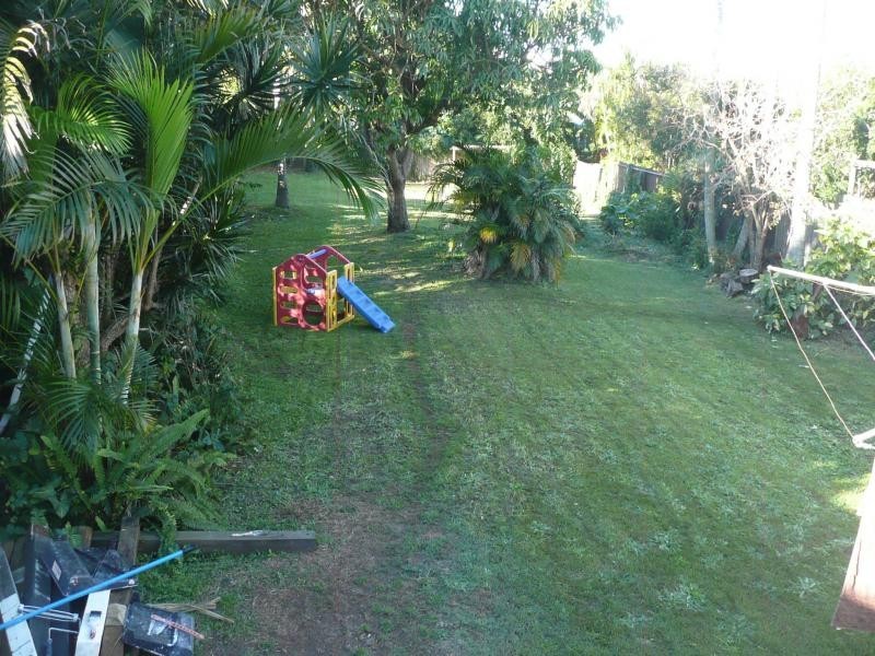 250 Whites Rd, Lota QLD 4179