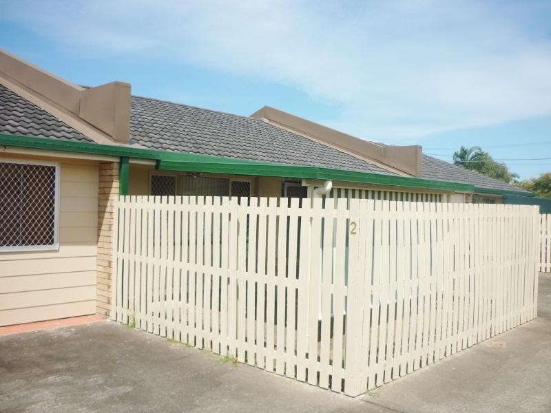 2/43 Drayton Terrace, Wynnum QLD 4178