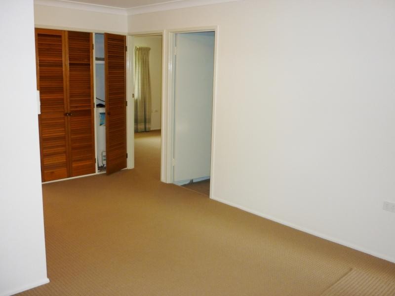 2/43 Drayton Terrace, Wynnum QLD 4178