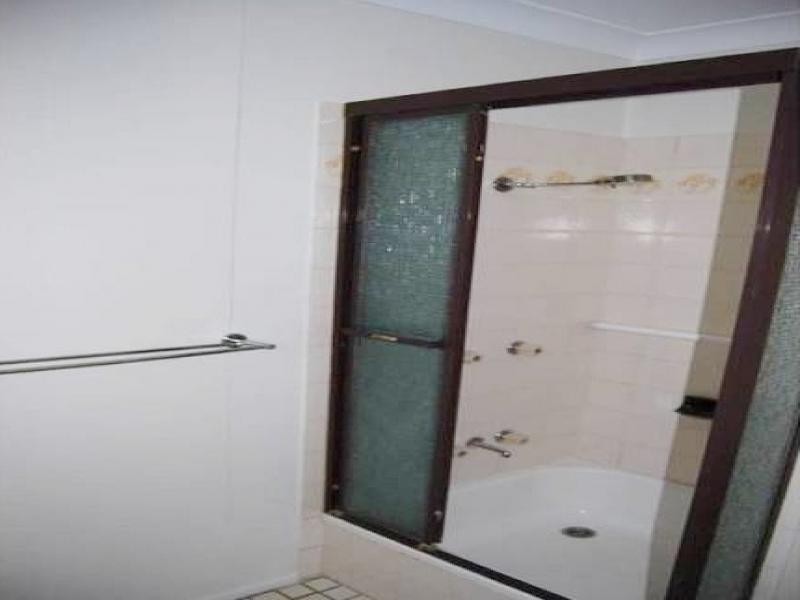 2/43 Drayton Terrace, Wynnum QLD 4178