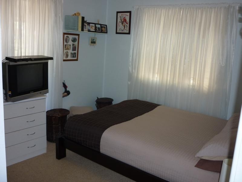 725 Esplanade, Lota QLD 4179