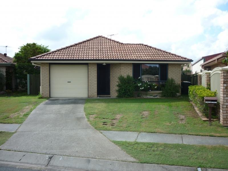153 Torquay Cresent, Tingalpa QLD 4173
