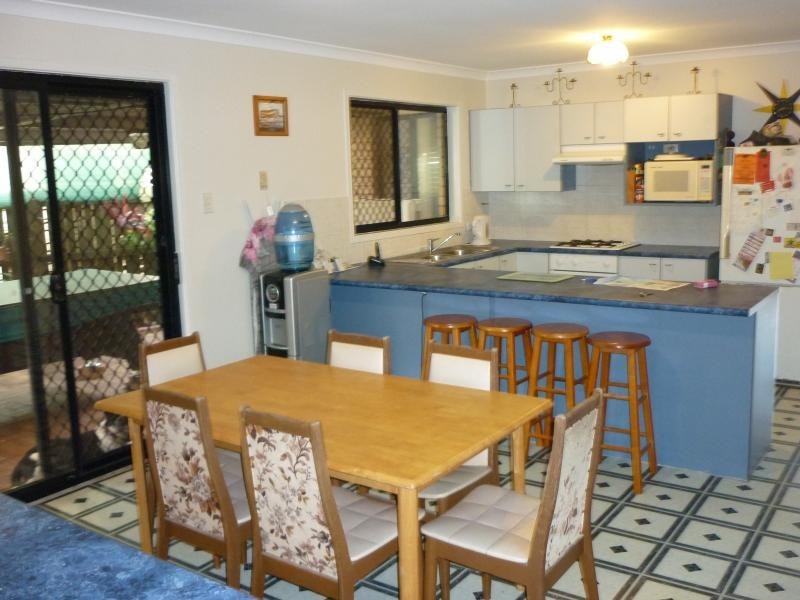 153 Torquay Cresent, Tingalpa QLD 4173